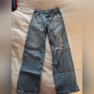 Distressed Levi's Ribcage Jeans Size 25